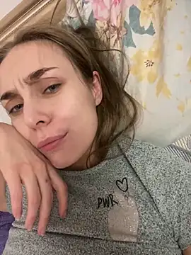 Burning girlss online show from January 2025 10:19:01 PM