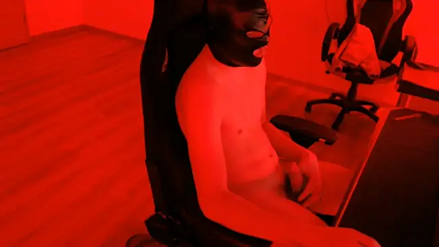 Georg1800 online show from February 2026 06:37:02 PM