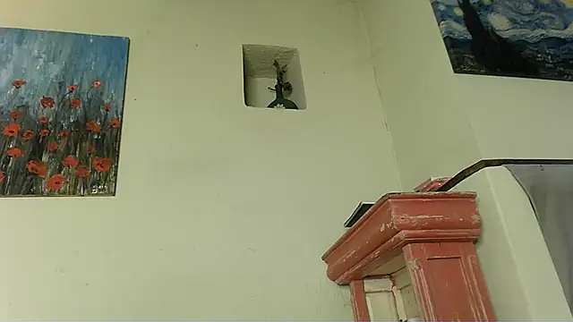 Snapshot of Skinnyshiny_boy chatting on February 2026 10:25:01 AM Skinnyshiny boy online show from February 2026 10:25:01 AM