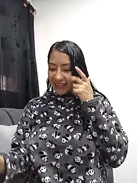 Sofi hot 4m online show from April 2026 01:28:02 PM