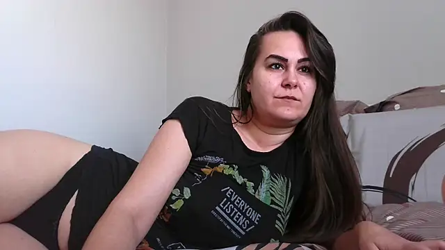 Snapshot of Antonia_1313 chatting on January 2025 07:42:02 AM Antonia 1313 online show from January 2025 07:42:02 AM