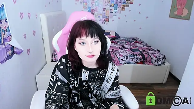 ElizaNik  online show from January 2025 12:38:01 AM