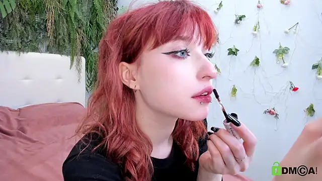 ElizaNik  online show from March 2026 10:27:01 PM