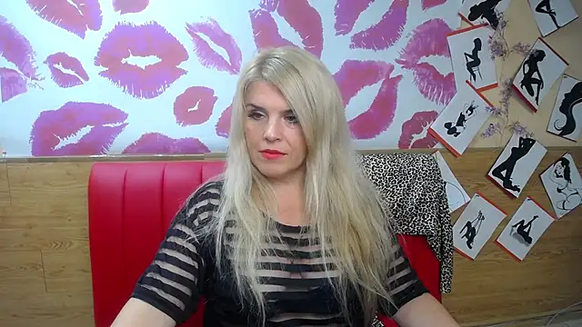 Snapshot of Julya_Barbi chatting on September 2025 06:17:02 AM Julya Barbi online show from September 2025 06:17:02 AM