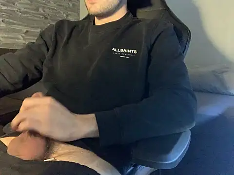 Snapshot of taallguyy_196 chatting on March 2025 07:16:02 AM taallguyy 196 online show from March 2025 07:16:02 AM