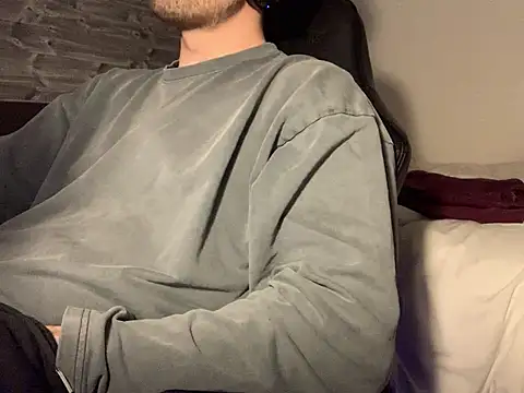 Snapshot of taallguyy_196 chatting on March 2025 07:04:02 PM taallguyy 196 online show from March 2025 07:04:02 PM