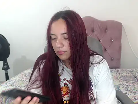 Snapshot of nicoll_crazzy chatting on January 2026 02:42:02 PM nicoll crazzy online show from January 2026 02:42:02 PM