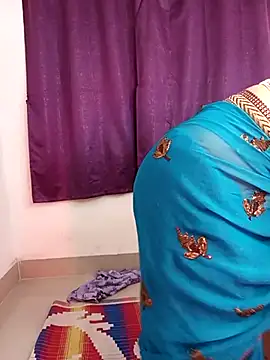 Snapshot of Sneha_gril chatting on February 2025 06:27:02 AM Sneha gril online show from February 2025 06:27:02 AM