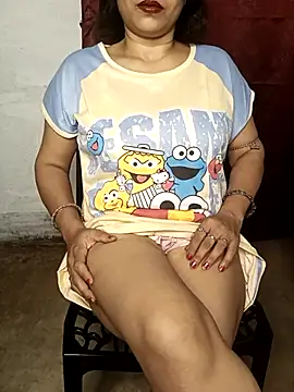 Snapshot of Sneha_gril chatting on October 2025 07:04:02 PM Sneha gril online show from October 2025 07:04:02 PM