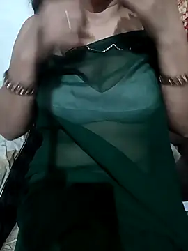 Snapshot of Sneha_gril chatting on November 2025 02:06:01 PM Sneha gril online show from November 2025 02:06:01 PM