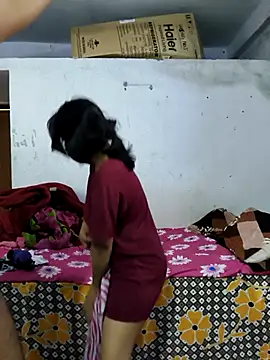 hot wife 35 online show from October 2025 02:20:01 AM