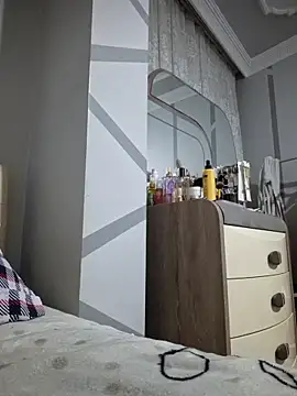 SUSELLAM1 online show from December 2024 04:46:02 PM