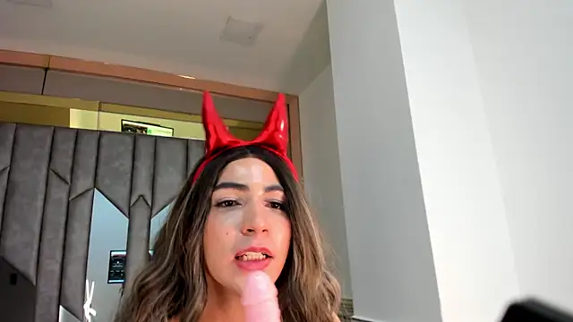 Snapshot of Kate_Dynasty chatting on January 2025 01:27:01 PM Kate Dynasty online show from January 2025 01:27:01 PM