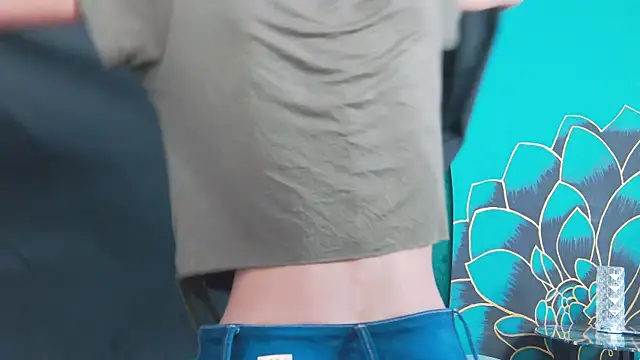 Snapshot of Lunamistyc chatting on January 2026 08:36:01 PM Lunamistyc online show from January 2026 08:36:01 PM