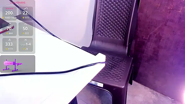 sexy mich 18 online show from February 2026 11:46:02 AM