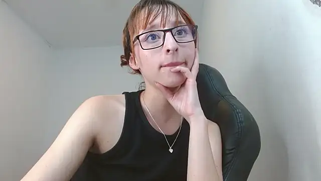 Snapshot of CelesteAyase chatting on February 2025 02:03:02 AM CelesteAyase online show from February 2025 02:03:02 AM