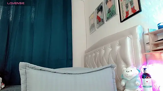 lunalovedoll  online show from April 2026 09:26:02 PM