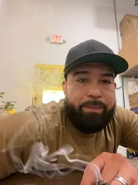 Snapshot of jr91esl chatting on March 2025 06:01:01 AM jr91esl online show from March 2025 06:01:01 AM