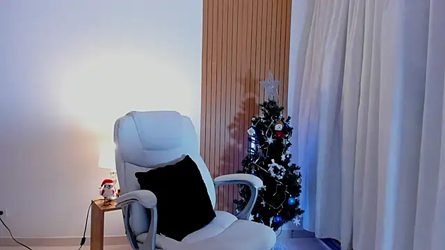 Snapshot of _Sam_sexy_ chatting on December 2024 02:08:02 AM Sam sexy online show from December 2024 02:08:02 AM