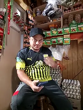 Snapshot of TheBriiaand30 chatting on October 2025 04:08:01 PM TheBriiaand30 online show from October 2025 04:08:01 PM