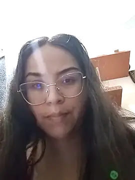 rosegloss69 online show from February 2025 07:44:02 AM