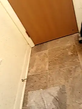 dvaughn3117 online show from December 2024 05:48:01 PM