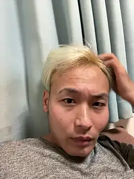 kouji8800 online show from January 2025 12:30:01 PM