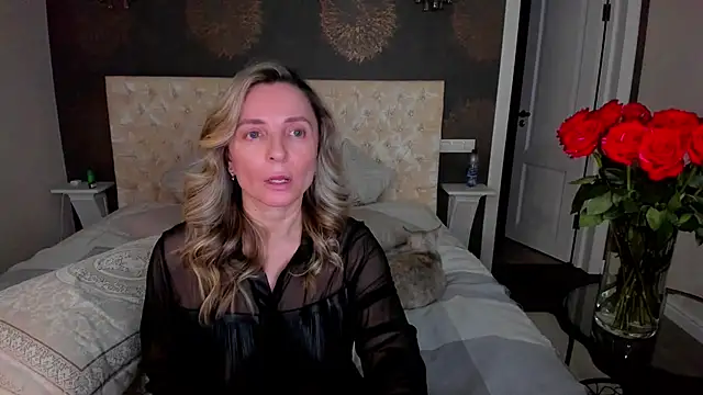 Snapshot of AllisonWilliams chatting on February 2025 08:58:01 PM AllisonWilliams online show from February 2025 08:58:01 PM