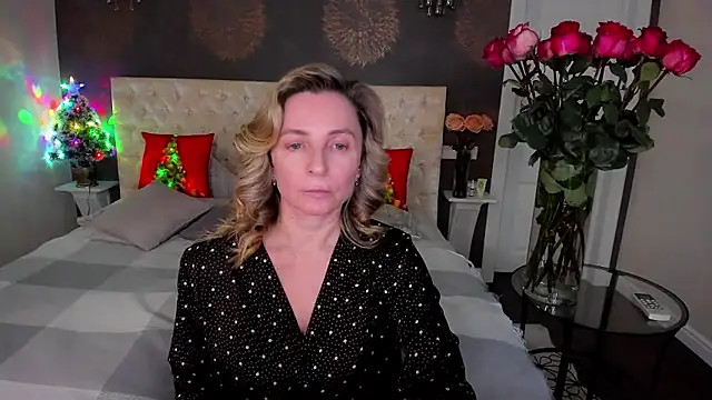 Snapshot of AllisonWilliams chatting on January 2026 04:53:02 PM AllisonWilliams online show from January 2026 04:53:02 PM