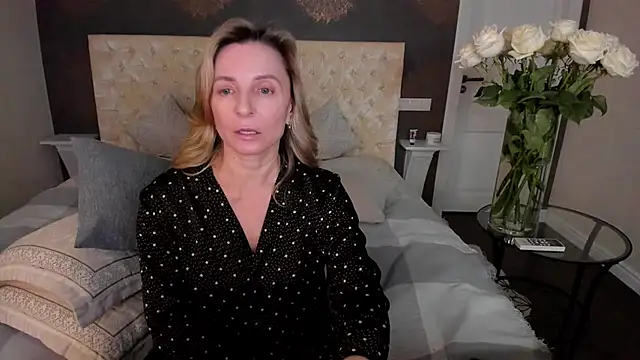 Snapshot of AllisonWilliams chatting on January 2026 07:11:01 PM AllisonWilliams online show from January 2026 07:11:01 PM