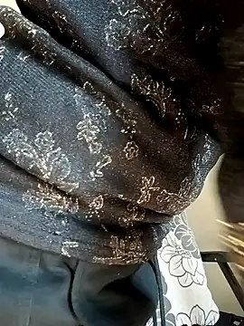 Snapshot of miaomiao520 chatting on December 2024 07:37:01 AM miaomiao520 online show from December 2024 07:37:01 AM