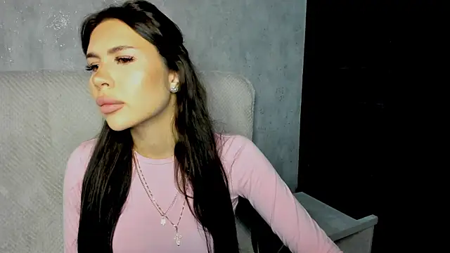 Snapshot of SuraMune chatting on January 2026 01:24:02 PM SuraMune online show from January 2026 01:24:02 PM