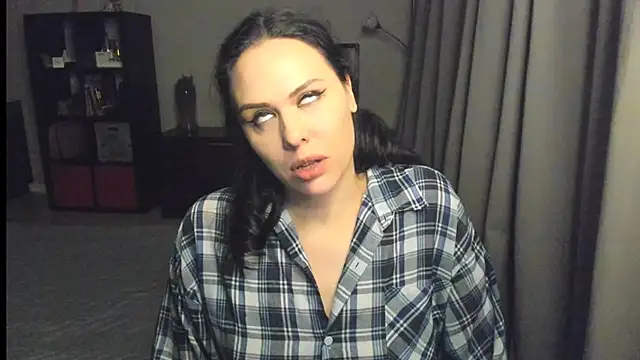 MollyCheiz online show from January 2025 08:22:01 PM