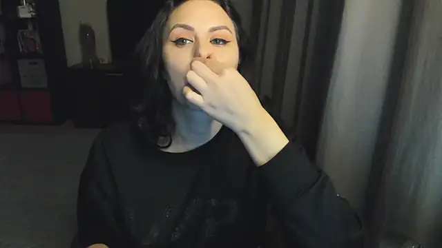 MollyCheiz online show from September 2025 10:12:01 PM