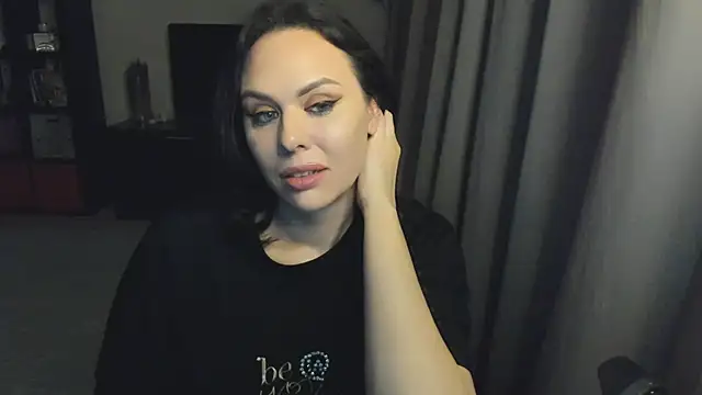 MollyCheiz online show from September 2025 10:57:02 PM