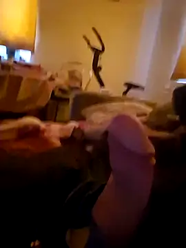 Snapshot of Osmon chatting on November 2025 09:25:01 AM Osmon online show from November 2025 09:25:01 AM