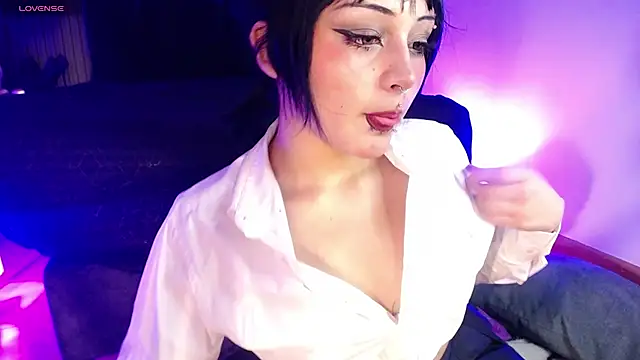 Snapshot of honney_dark chatting on January 2025 02:38:01 AM honney dark online show from January 2025 02:38:01 AM