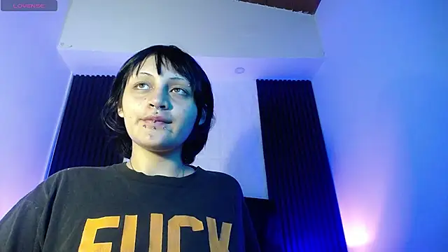 Snapshot of honney_dark chatting on January 2025 02:50:02 AM honney dark online show from January 2025 02:50:02 AM