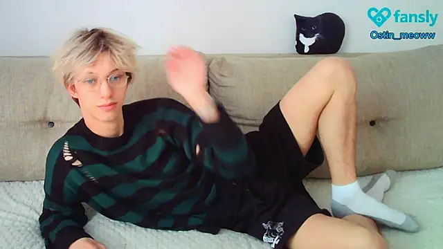 Ostin meow online show from March 2025 06:26:02 AM