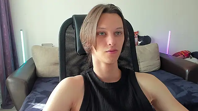 Ostin meow online show from June 2026 10:47:02 AM