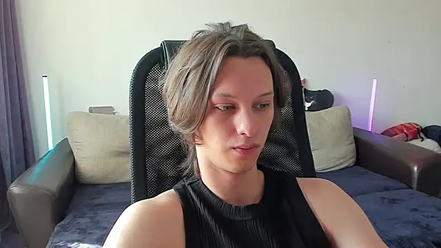 Ostin meow online show from June 2026 10:46:02 AM