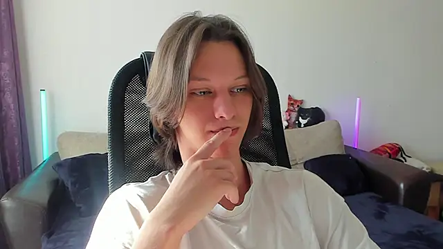 Ostin meow online show from June 2026 11:15:01 AM