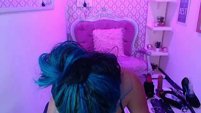 Snapshot of scarleth_blue chatting on March 2025 03:09:02 AM scarleth blue online show from March 2025 03:09:02 AM