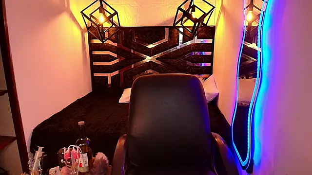 Snapshot of scarleth_blue chatting on March 2026 08:19:01 AM scarleth blue online show from March 2026 08:19:01 AM