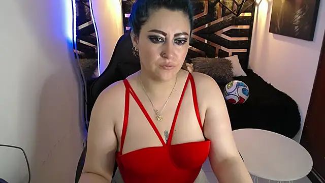 scarleth blue online show from June 2026 03:07:01 AM