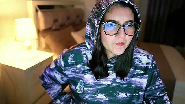 Camilaa bueno online show from February 2026 10:52:02 PM