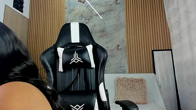 Any topless online show from March 2026 11:16:01 AM