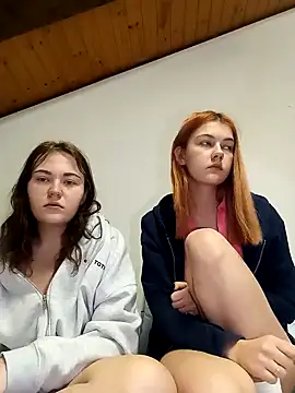 Snapshot of ella_grays chatting on January 2025 05:58:02 PM ella grays online show from January 2025 05:58:02 PM