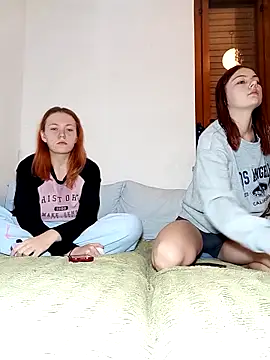 ella grays online show from November 2025 07:13:01 PM