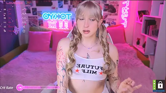 Snapshot of p1nkvenom chatting on February 2025 07:20:02 PM p1nkvenom online show from February 2025 07:20:02 PM